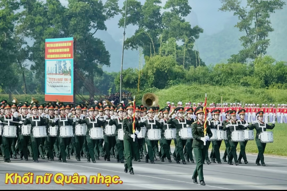 Khối nữ Quân nhạc